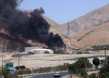 Ισραήλ προς Ιρανούς: «Εγκαταλείψτε την Τεχεράνη»