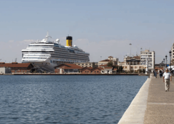 Απόβαση τουριστών στη Θεσσαλονίκη