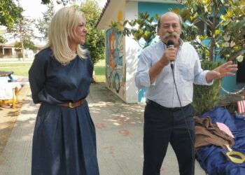 Τρίκαλα: Αντί για δώρο στον εαυτό του, στήριξε σχολείο με 9.000 € που κέρδισε από το DEAL