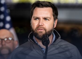 Βανς: Δεν είμαστε σε πόλεμο με το Ιράν, καταστρέψαμε το πυρηνικό του πρόγραμμα