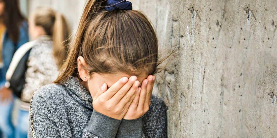 Βίαια επίθεση 14χρονης στην Πάτρα