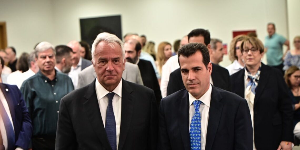 Αλλαγή σκυτάλης στο υπουργείο Μετανάστευσης και Ασύλου