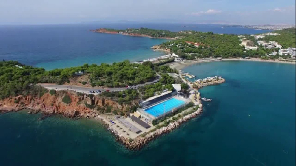 Έκθεση του ΕΛΚΕΘΕ: Καμία πετρελαϊκή ρύπανση στον κόλπο της Βουλιαγμένης