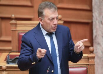 Τελεσίγραφο Βρούτση στους ιδιοκτήτες των ΚΑΕ: «Το πρωτάθλημα διακόπτεται οριστικά αν δεν εμφανιστούν στο γραφείο μου»