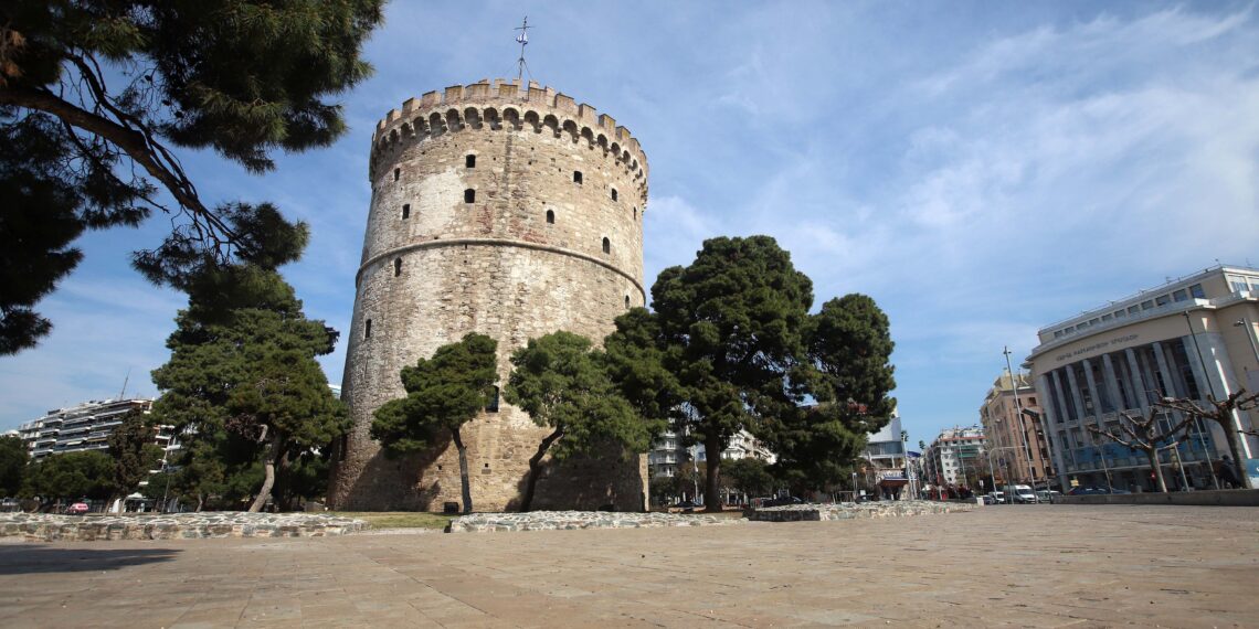 Μειωμένη η επισκεψιμότητα στο Λευκό Πύργο φέτος το καλοκαίρι!