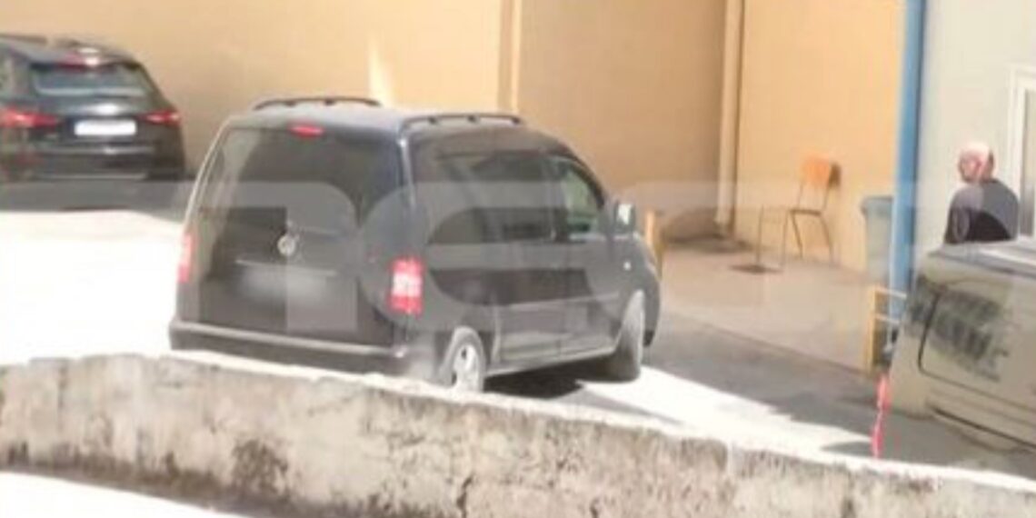 Π. Φάληρο: Καρέ-καρέ τα δύο βίντεο που εξετάζουν οι Αρχές για τον πνιγμό της τρίχρονης