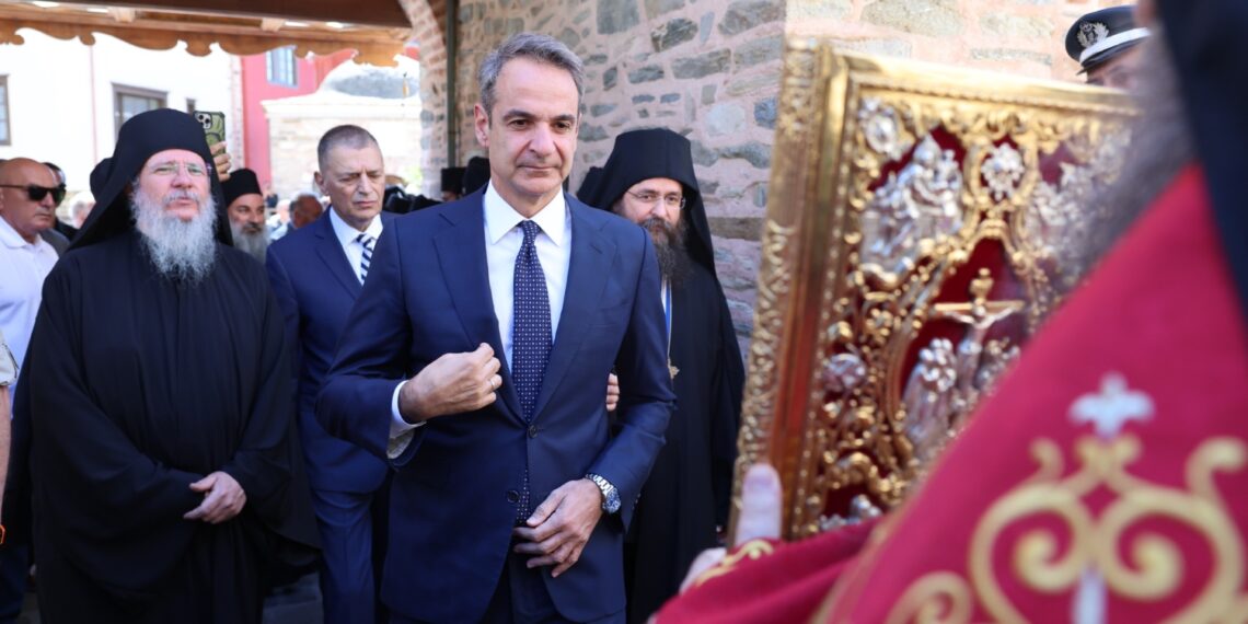 Στο Άγιον Όρος ο Μητσοτάκης