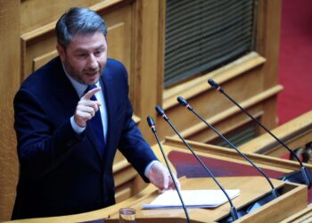 «Βόμβα» Ανδρουλάκη: «Αν η ΝΔ αποχωρήσει, αποσύρουμε την πρόταση προκαταρκτικής»