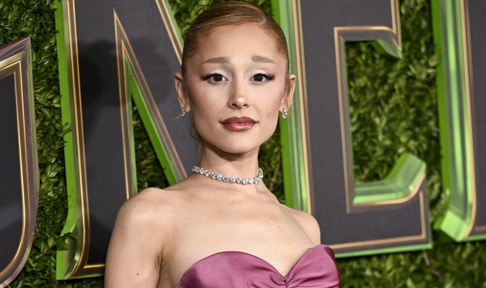 Ο Αριάνα Γκράντε «σπάει» τη σιωπή της: Δε θα εγκαταλείψω το τραγούδι