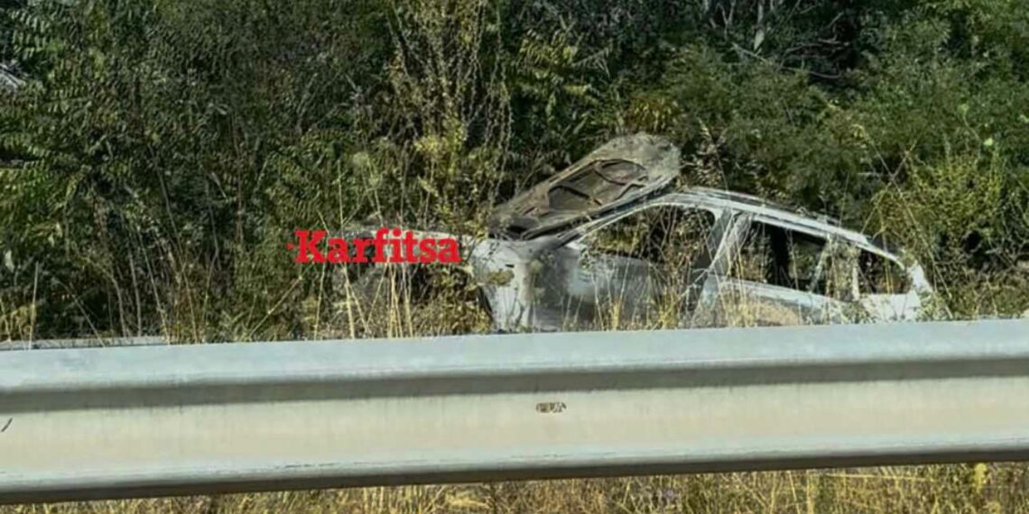 Ι.Χ. τυλίχτηκε στις φλόγες στο δρόμο της Χαλκιδικής (φωτό-video)