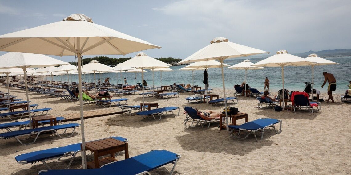 Καταγγελία πως beach bars στην Επανομή διώχνουν τους ηλικιωμένους!