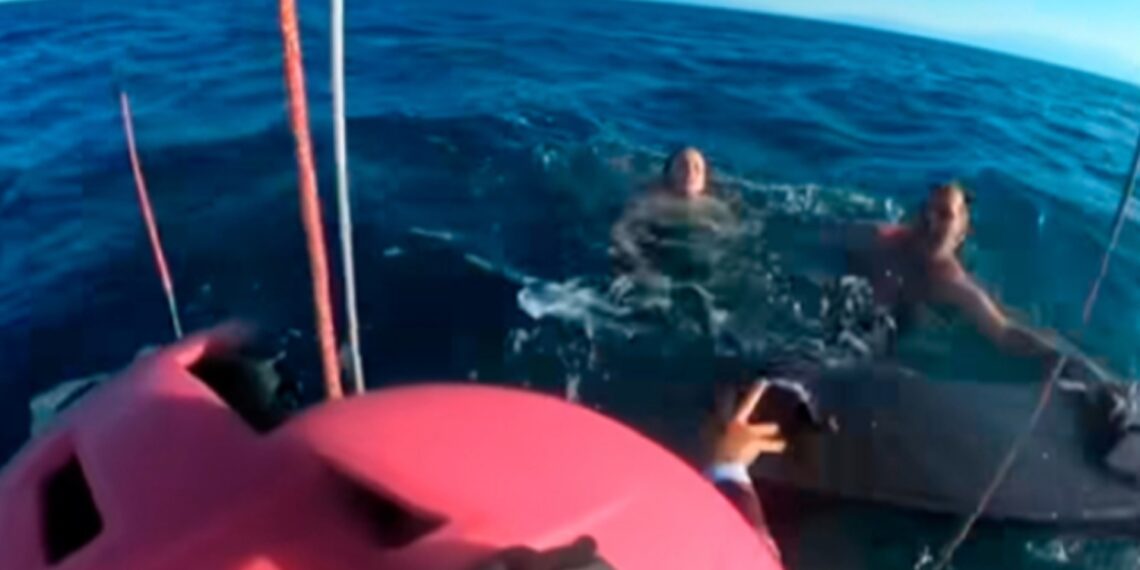 Ιστιοπλόοι που έκαναν kite surf στην Επανομή έσωσαν έναν τουρίστα και την κόρη του