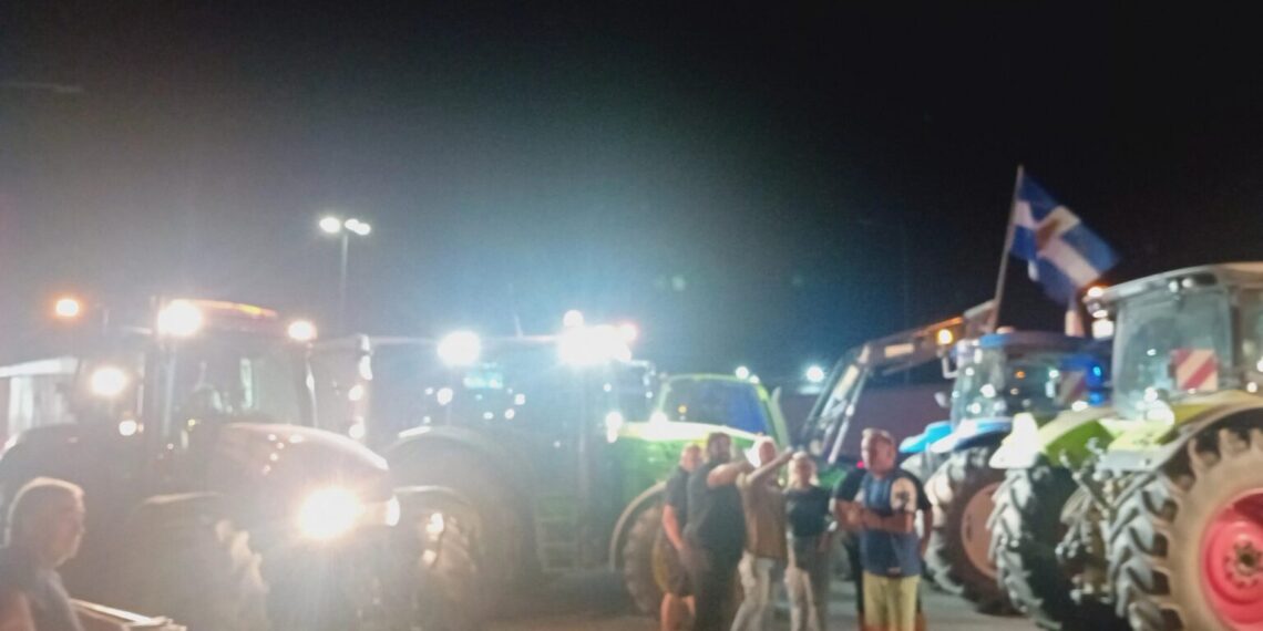 Νυχτερινή διαμαρτυρία αγροτών στον Έβρο (VIDEO)