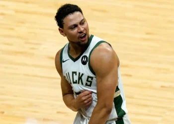 Ο Μπριν Φορμπς έρχεται στην Ευρώπη για τον Άρη