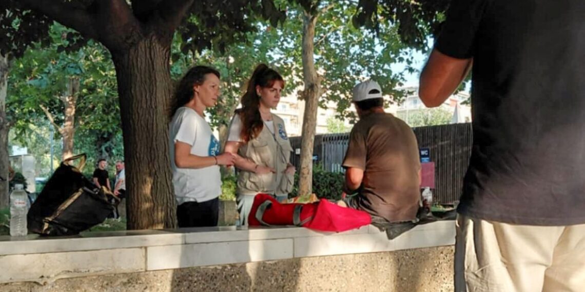 Θεσσαλονίκη: Οι Γιατροί του Κόσμου κοντά στους άστεγους τις ημέρες του καύσωνα