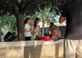 Θεσσαλονίκη: Οι Γιατροί του Κόσμου κοντά στους άστεγους τις ημέρες του καύσωνα