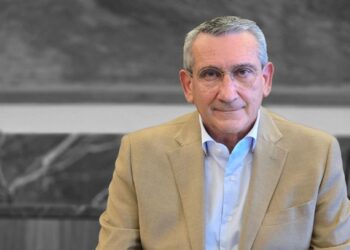 Γιώργος Χατζημάρκος: «Μονάδες Ανάκτησης και Ανακύκλωσης Απορριμμάτων σε Μύκονο, Πάρο και Σύρο»