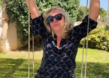 Έφυγε από τη ζωή η δημοσιογράφος Ηρώ Καριοφύλλη