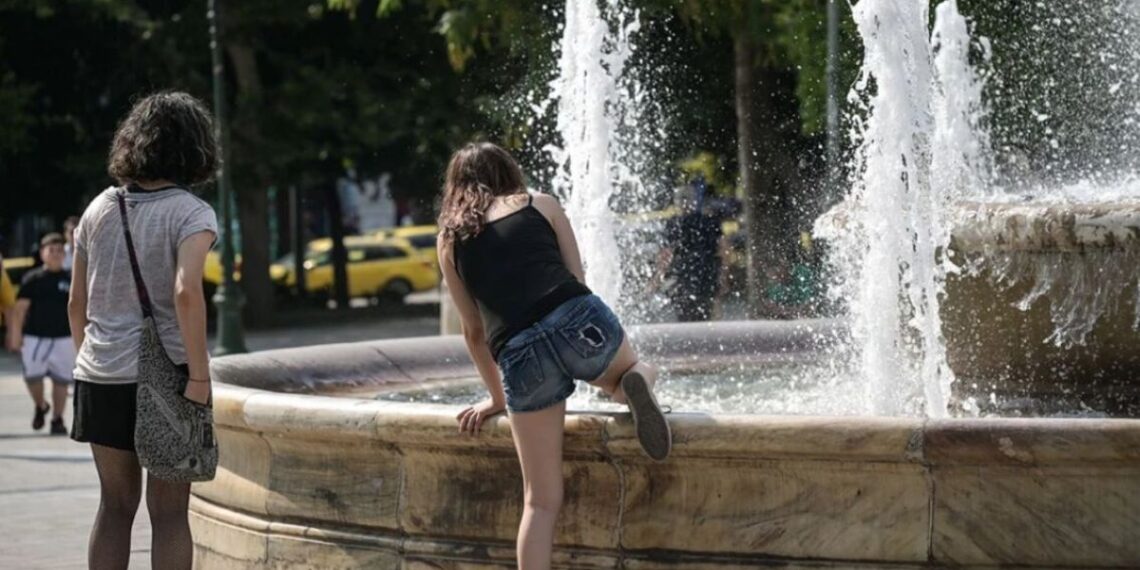 Επιμένει ο καύσωνας: Συνεχίζονται τα έκτακτα μέτρα για τους εργαζόμενους