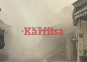 Φωτιά σε κατάστημα εστίασης στην ιστορική αγορά «Καπάνι» (ΦΩΤΟ+video)