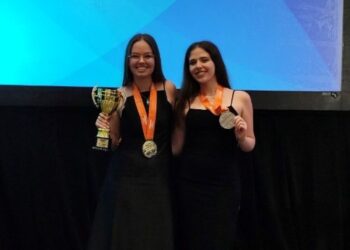 Παγκόσμιο Πρωτάθλημα Microsoft Office Specialist: Δυο 17χρονες Ελληνίδες στην κορυφή του κόσμου (ΦΩΤΟ)