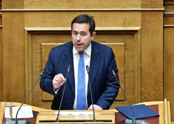 Nότης Μηταράκης: «Καταψηφίζουμε την πρότασή σας»