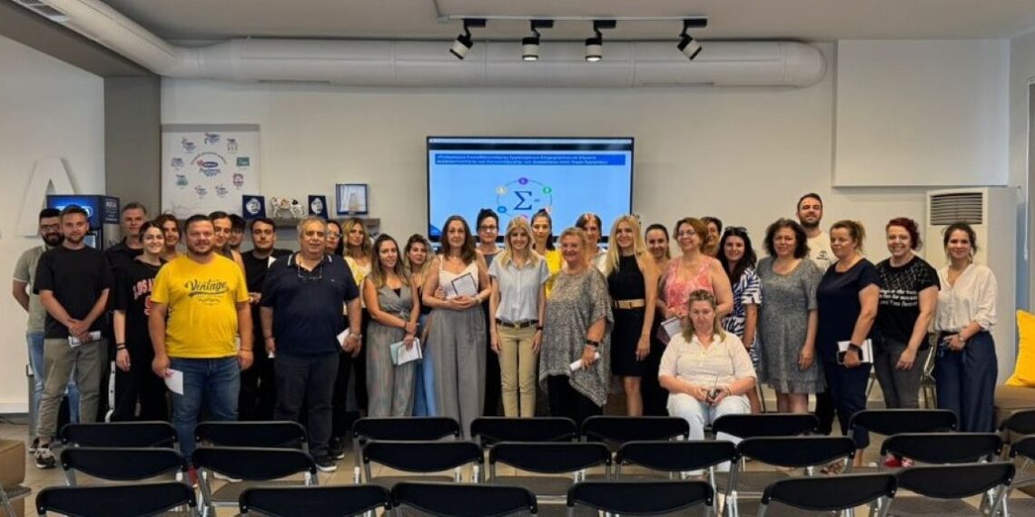 Έλενα Ράπτη από Θεσσαλονίκη: Ενημέρωση εργαζομένων για το νέο πρόγραμμα του ΥΚΟΙΣΟ (ΦΩΤΟ)