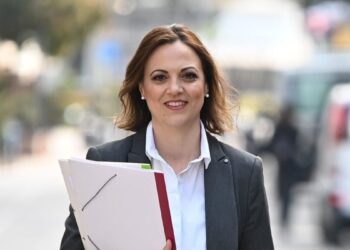 Σέρρες: Συνάντηση Μητλιάγκα – Γλυμή για τη δομή προσφύγων και μεταναστών