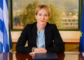 Αλεξάνδρα Σδούκου: «Για ακόμα μία φορά, το ΠΑΣΟΚ κρούει ανοιχτές θύρες»