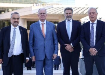 Ο ΠτΔ κήρυξε την έναρξη των εργασιών 1ης Οικουμενικής Συνδιάσκεψης Ελλήνων Νομικών