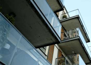 Τραγικός θάνατος από μπαλκόνι για ηλικιωμένη στη Θεσσαλονίκη