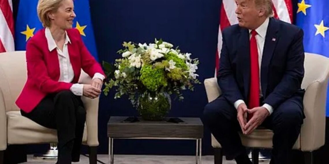 Κρίσιμο τετ α τετ Τραμπ-Λάιεν για τους δασμούς