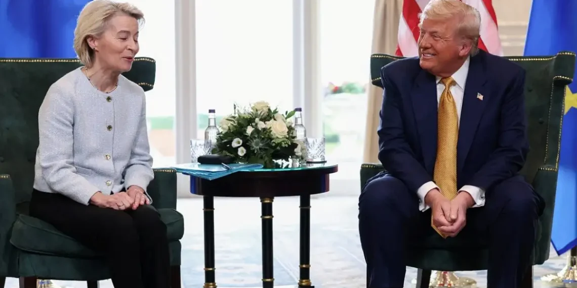 Συμφωνία Τραμπ – Φον ντερ Λάιεν  για δασμούς ύψους 15% στα ευρωπαϊκά προϊόντα