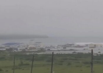 Σε Χαβάη και Αλάσκα τα πρώτα κύματα τσουνάμι μετά τον ισχυρό σεισμό στη Ρωσία