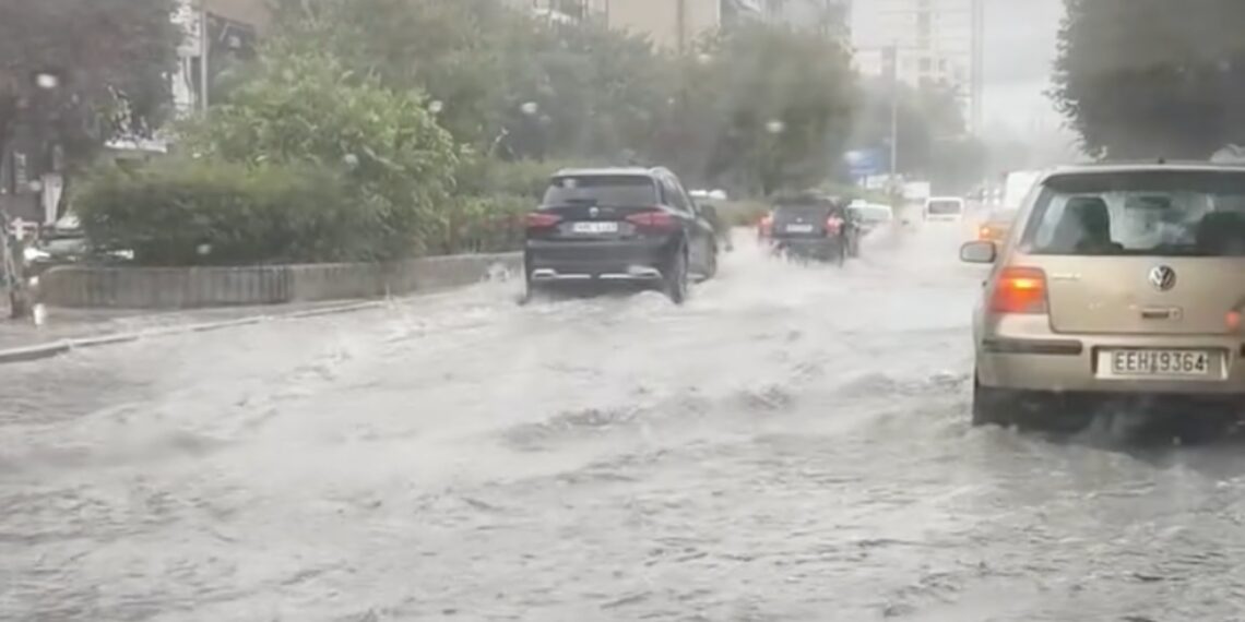 Ισχυρή βροχή στη Θεσσαλονίκη – Πλημμύρες στον Βαρδάρη (video)