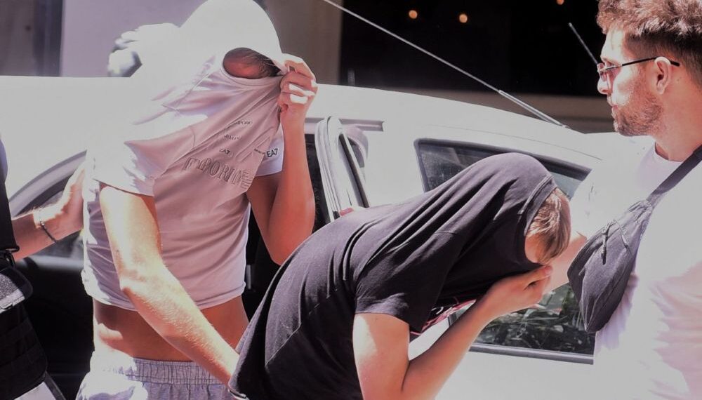 Βιασμός 14χρονης: Προφυλακίστηκαν οι τρεις Ρομά (video)