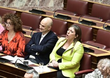 Κ. Μητσοτάκης στην Κωνσταντοπούλου: «Σταματήστε επιτέλους να γκαρίζετε»