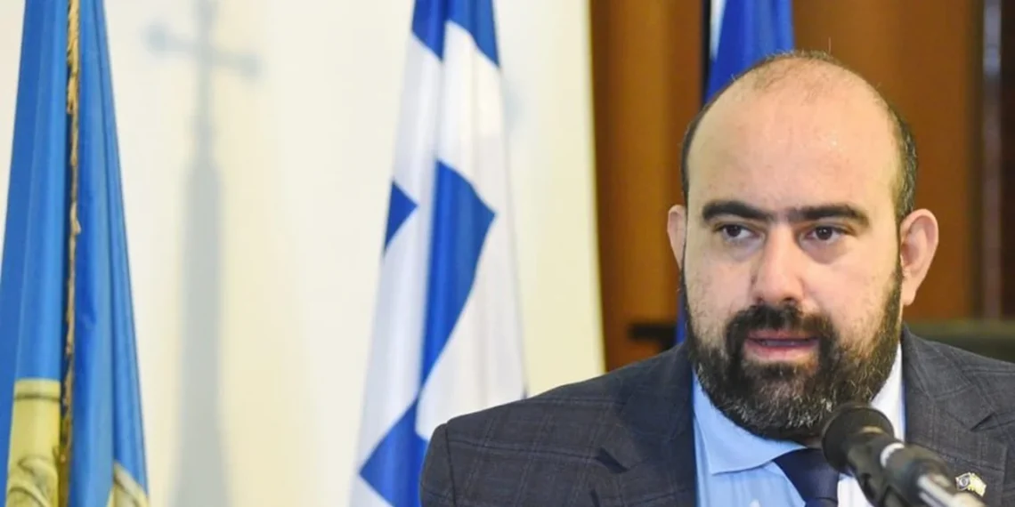 Τηλεφωνική επικοινωνία του Κ. Μητσοτάκη με τον δήμαρχο Κυθήρων