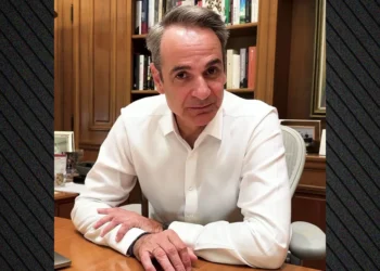 Νέο βίντεο Μητσοτάκη στο TikTok για τη γραμμή «1566»: «Όλη η υγεία σε έναν αριθμό»