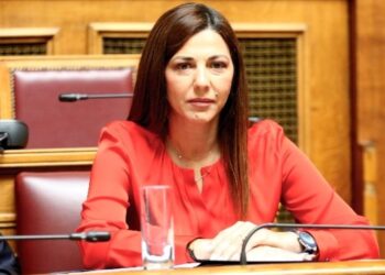 Σοφία Ζαχαράκη: «Δεν θα αιφνιδιάσουμε, δεν θα αλλάξουμε εν κινήσει το σύστημα των πανελλαδικών εξετάσεων»