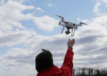 Η κυβέρνηση της Λιθουανίας θα εκπαιδεύσει μαθητές και ενήλικες στη χρήση drones