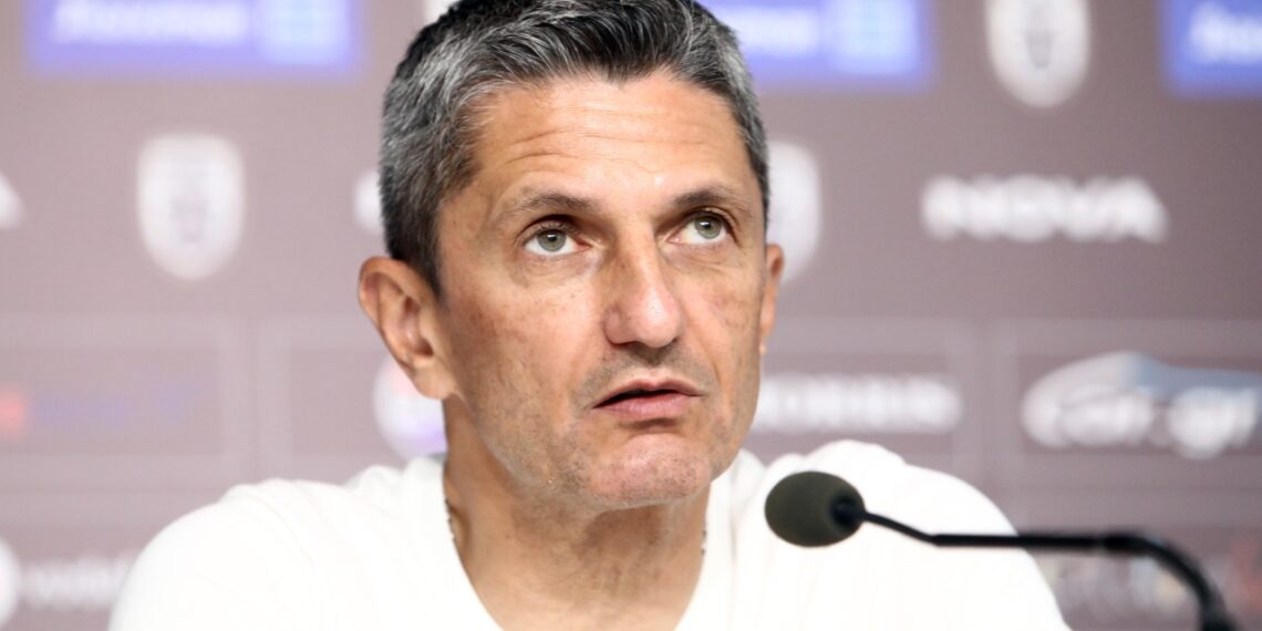 Λουτσέσκου: «Να παλέψουμε μέσα στο γήπεδο»