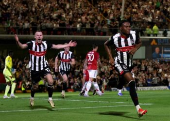 Ταπεινωτικός αποκλεισμός από ομάδα Γ’ κατηγορίας για την Γιουνάιτεντ (video)