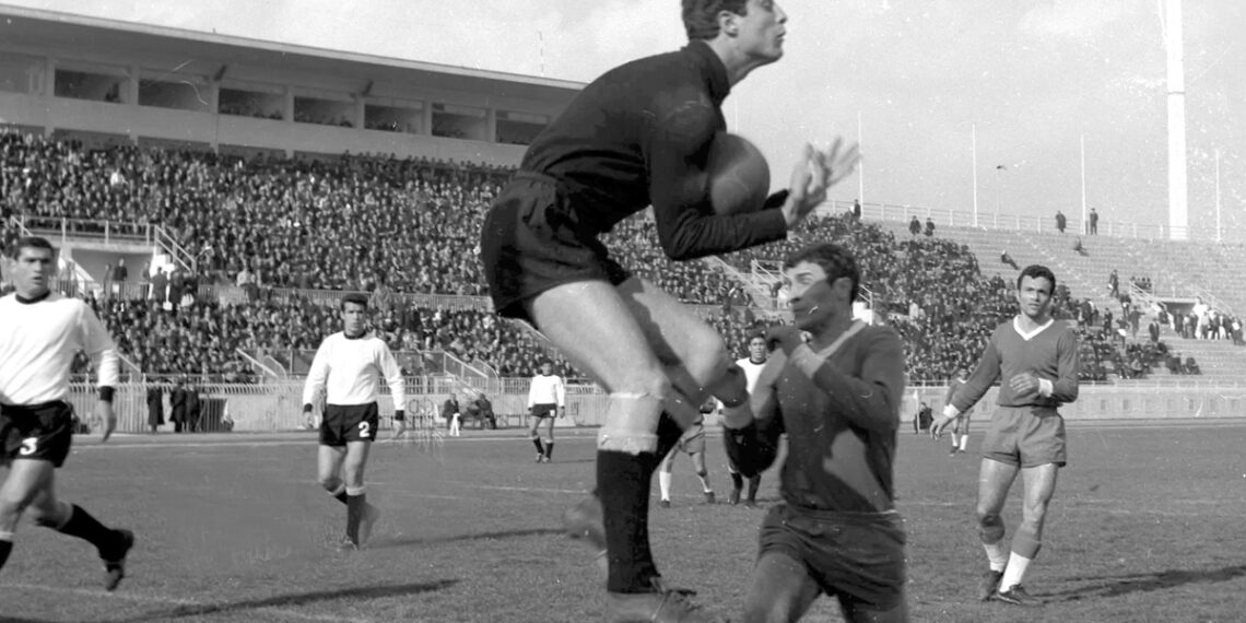 Πένθος στον «Δικέφαλο του Βορρά»: Πέθανε ο Απόστολος Σαββουλίδης