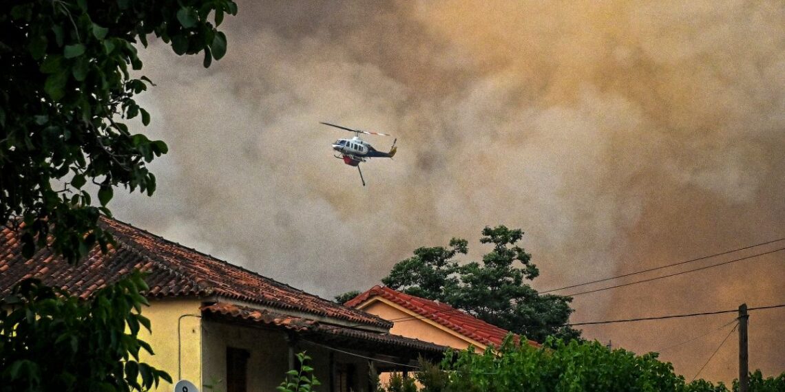 Πυρκαγιές σε Άρτα και Πρέβεζα: Μήνυμα του 112 για απομάκρυνση κατοίκων από 3 κοινότητες
