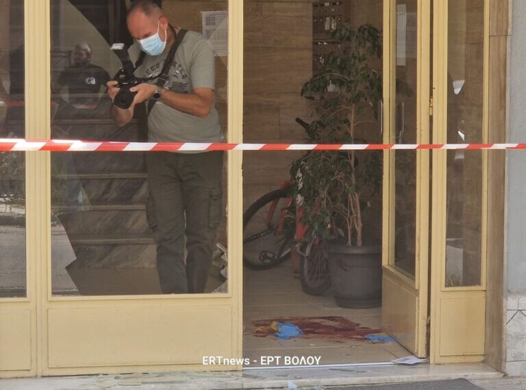 Γυναικοκτονία στο Βόλο: Στον θώρακα το θανατηφόρο χτύπημα στην 36χρονη – Ολοκληρώθηκε η ιατροδικαστική εξέταση