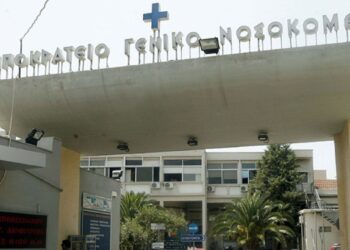 Ιπποκράτειο Θεσσαλονίκης: Σε σταθερή κατάσταση ο 9χρονος που έπεσε από μπαλκόνι στην Απροβάλτα