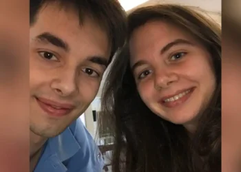 Το συγκινητικό «αντίο» του Κώστα Σαμαρά στην αδελφή του Λένα (photo)