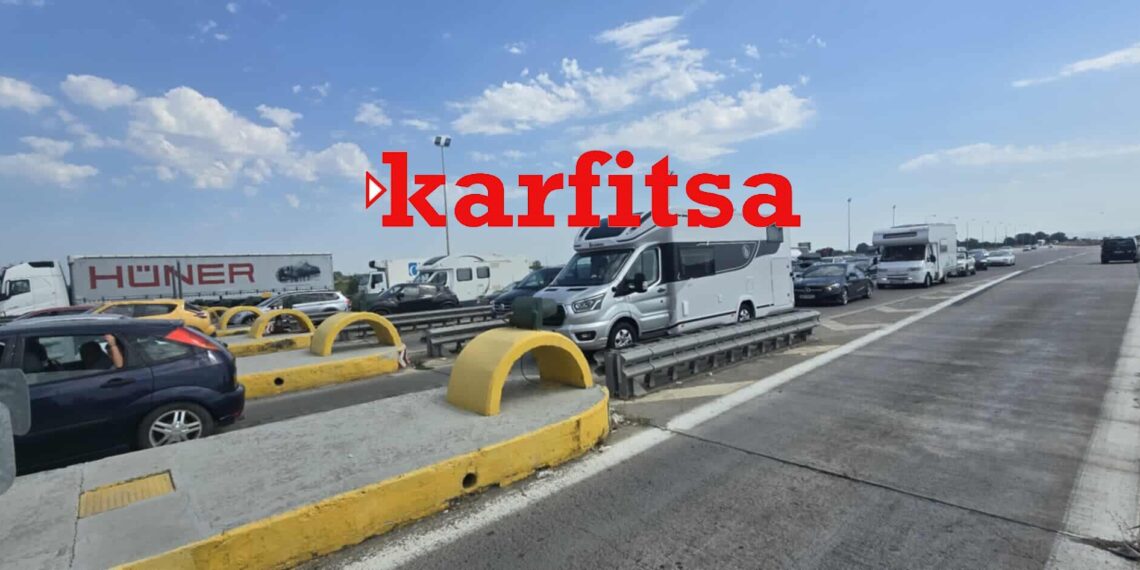 Φεύγουν και οι τελευταίοι (PHOTOS)