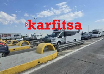 Φεύγουν και οι τελευταίοι (PHOTOS)